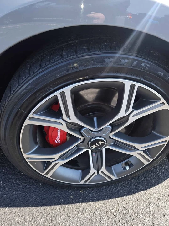 2021 Kia Stinger GT - Image 5 of 12