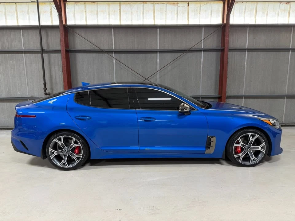 2021 Kia Stinger GT - Image 14 of 19