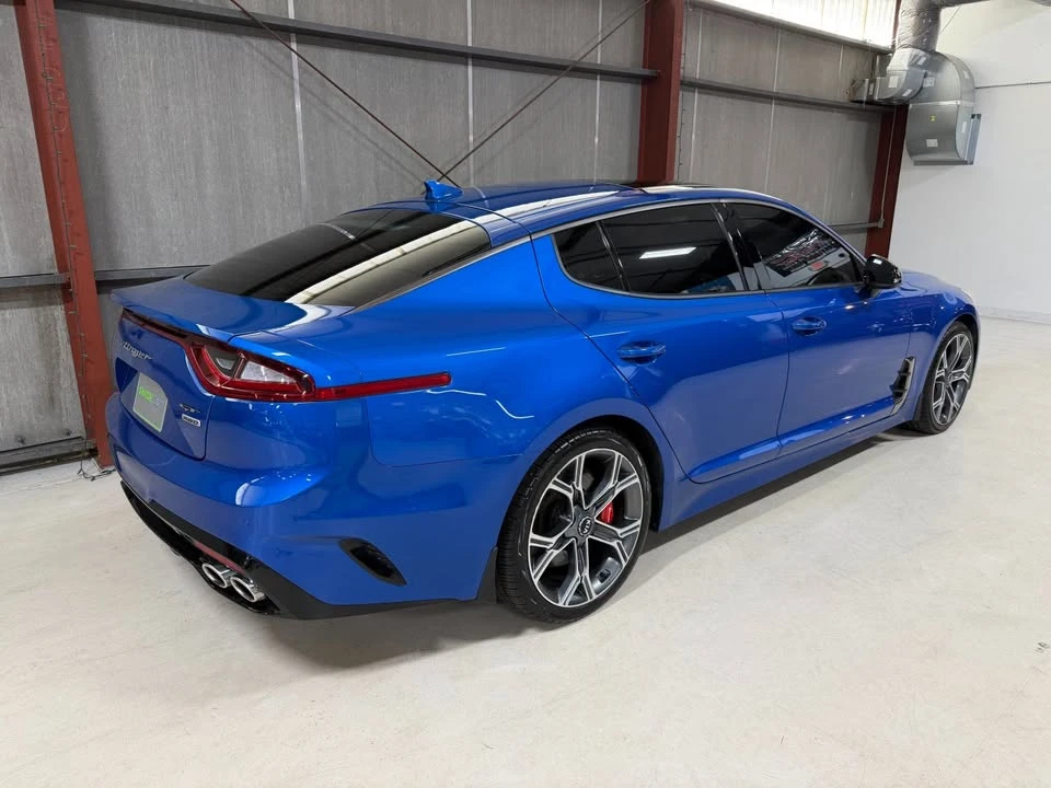 2021 Kia Stinger GT - Image 16 of 19
