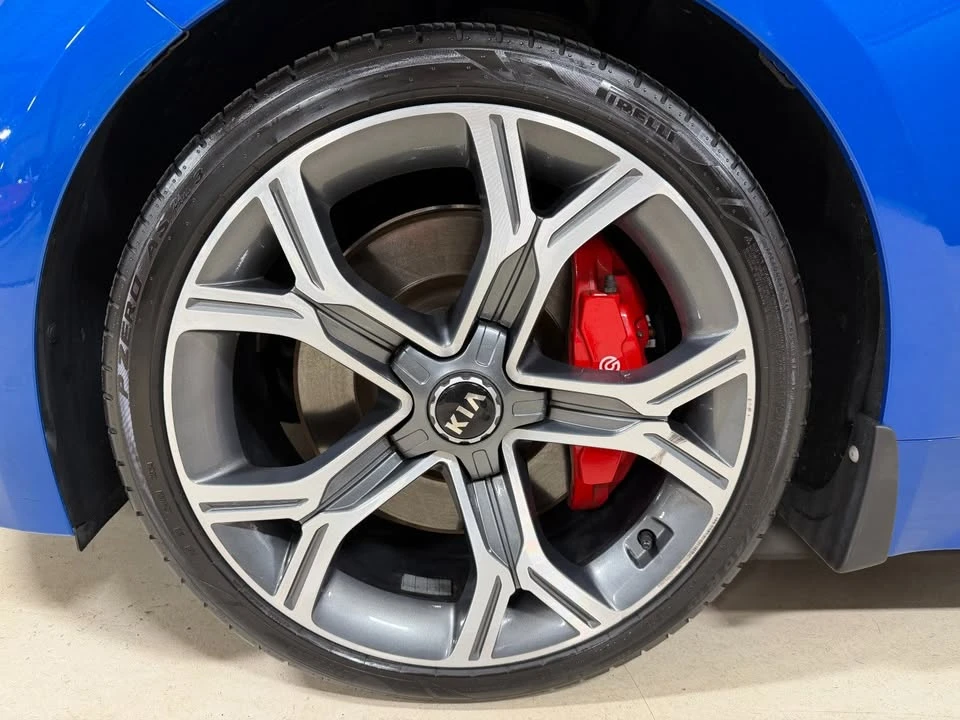 2021 Kia Stinger GT - Image 4 of 19