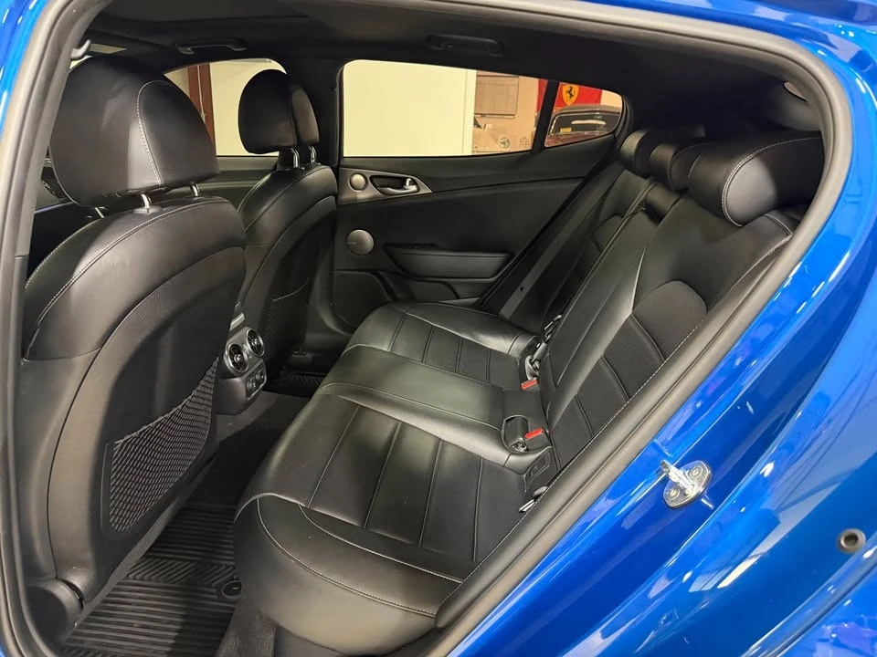 2021 Kia Stinger GT - Image 11 of 19