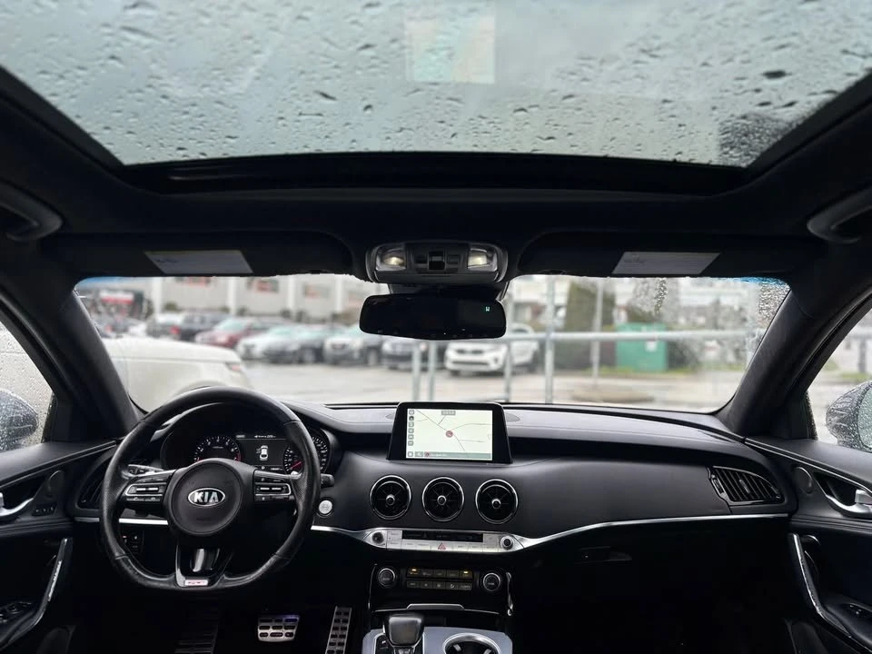 2021 Kia Stinger GT - Image 13 of 19