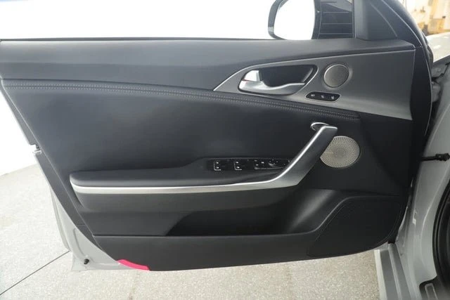 2021 Kia Stinger GT - Image 5 of 19