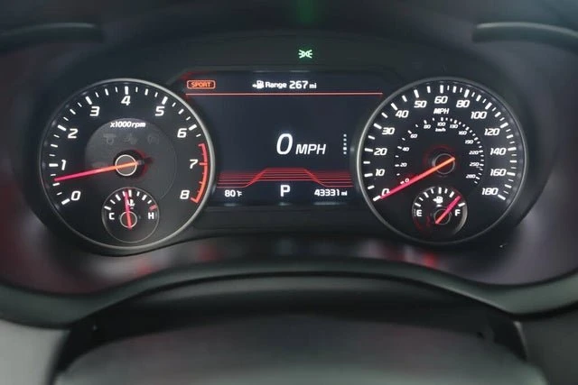 2021 Kia Stinger GT - Image 13 of 19