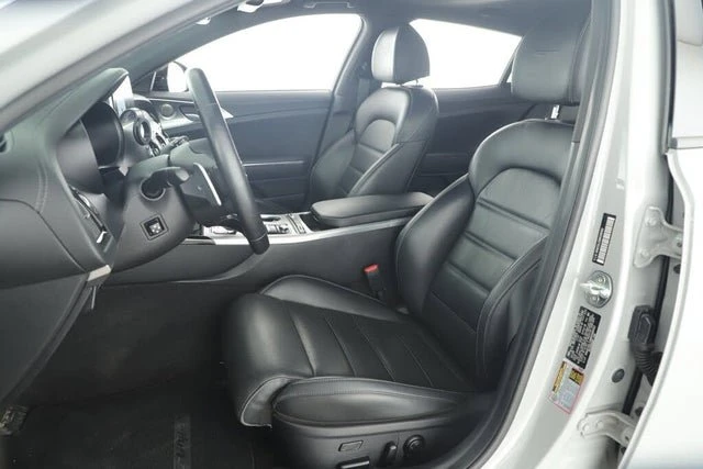 2021 Kia Stinger GT - Image 9 of 19