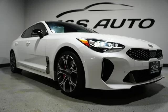 2021 Kia Stinger GT - Image 3 of 12