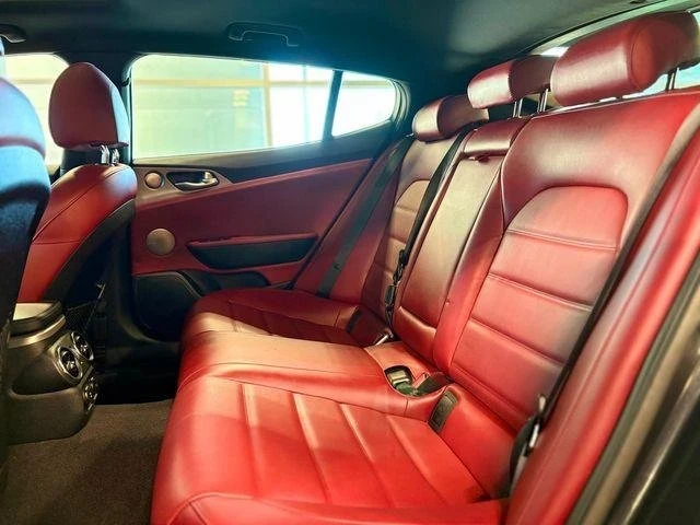 2021 Kia Stinger GT - Image 12 of 20