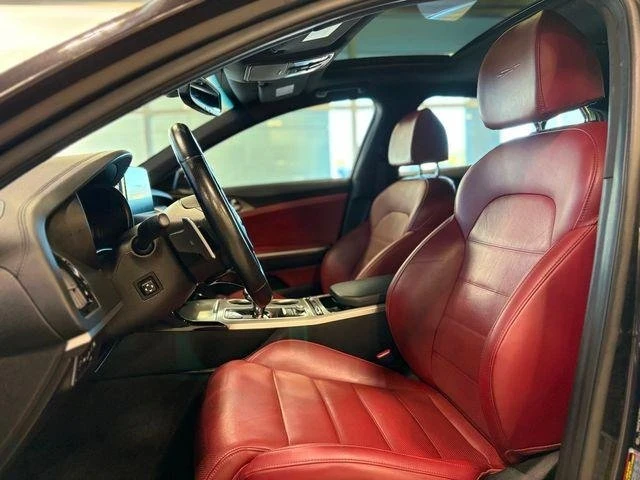 2021 Kia Stinger GT - Image 11 of 20