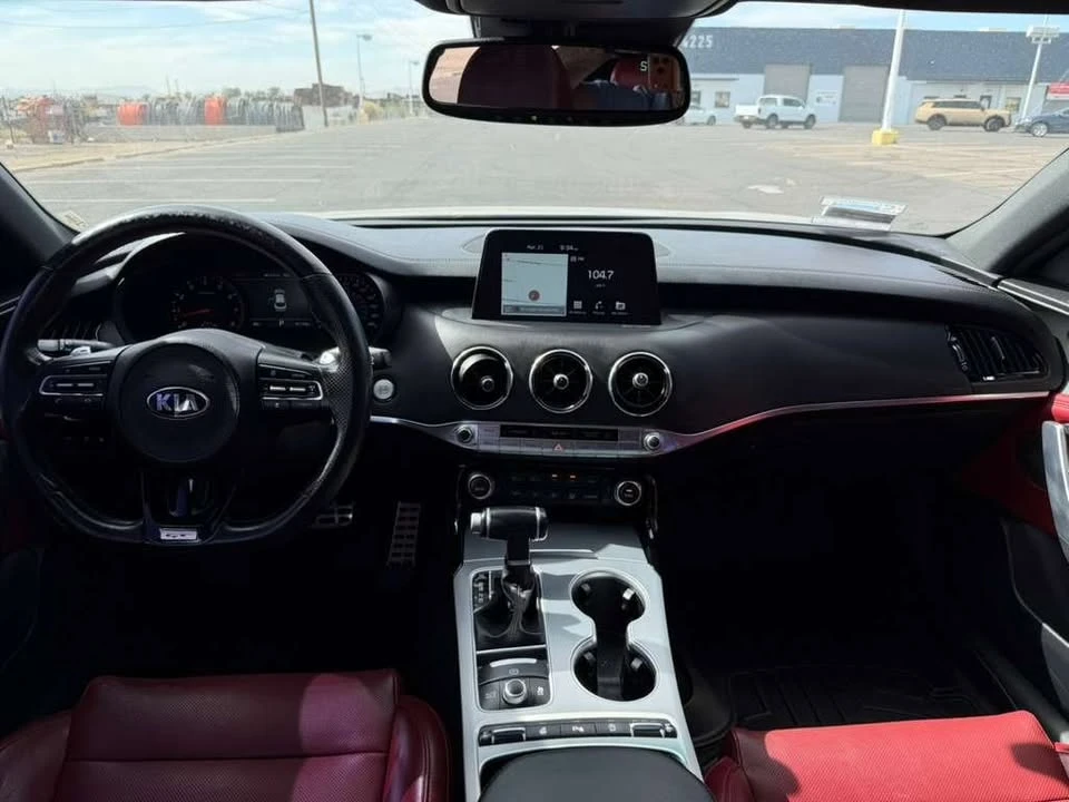 2021 Kia Stinger GT - Image 7 of 8