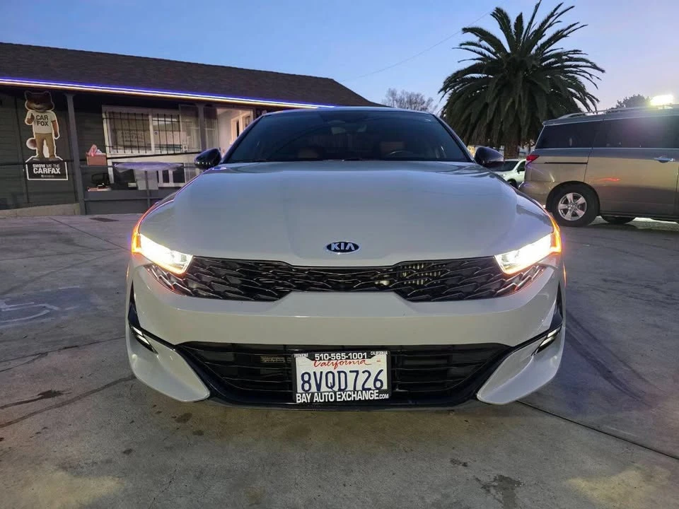 2021 Kia Optima/K5 - Image 2 of 17