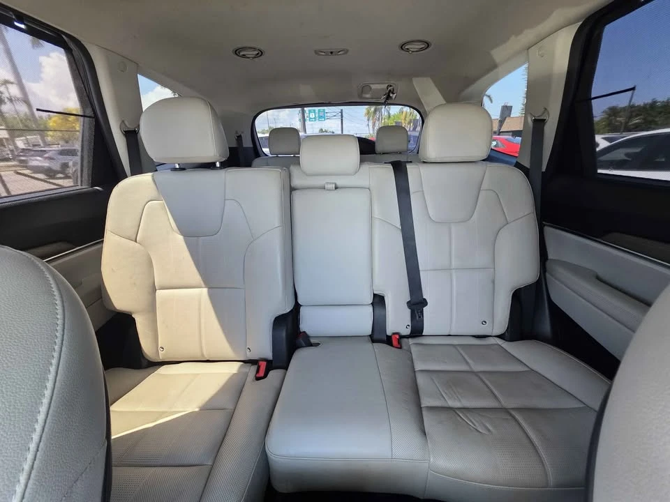 2021 Kia Telluride - Image 11 of 12
