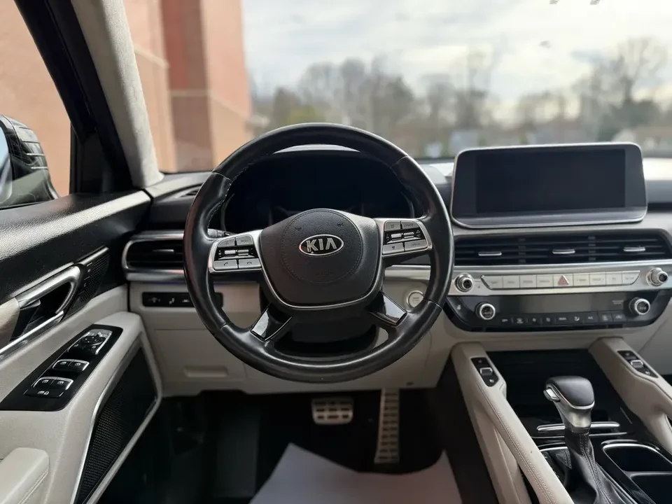 2021 Kia Telluride - Image 9 of 17
