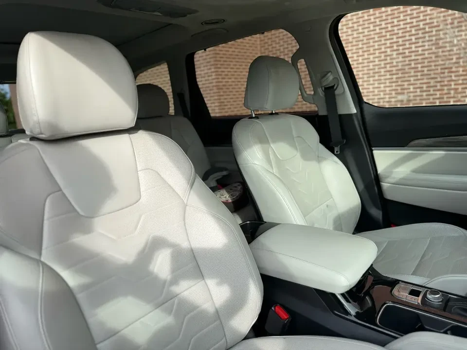 2021 Kia Telluride - Image 17 of 17
