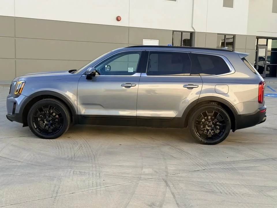 2021 Kia Telluride - Image 8 of 19