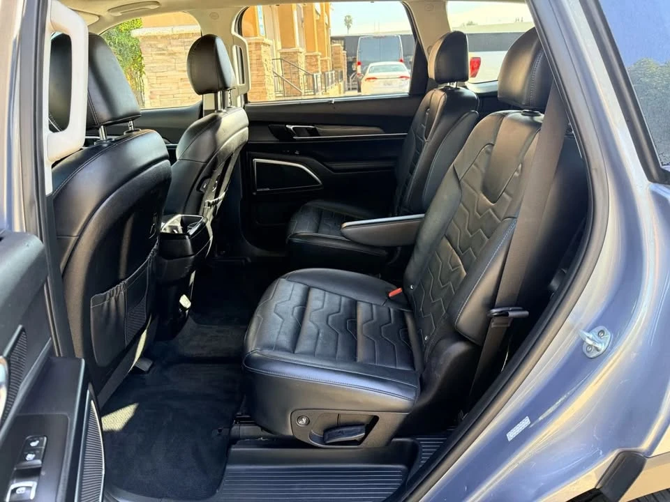 2021 Kia Telluride - Image 12 of 19