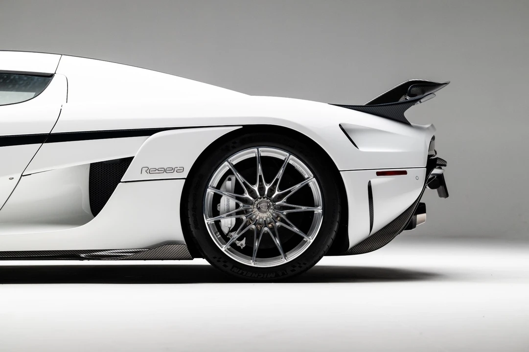 2021 Koenigsegg Jesko - Image 5 of 31