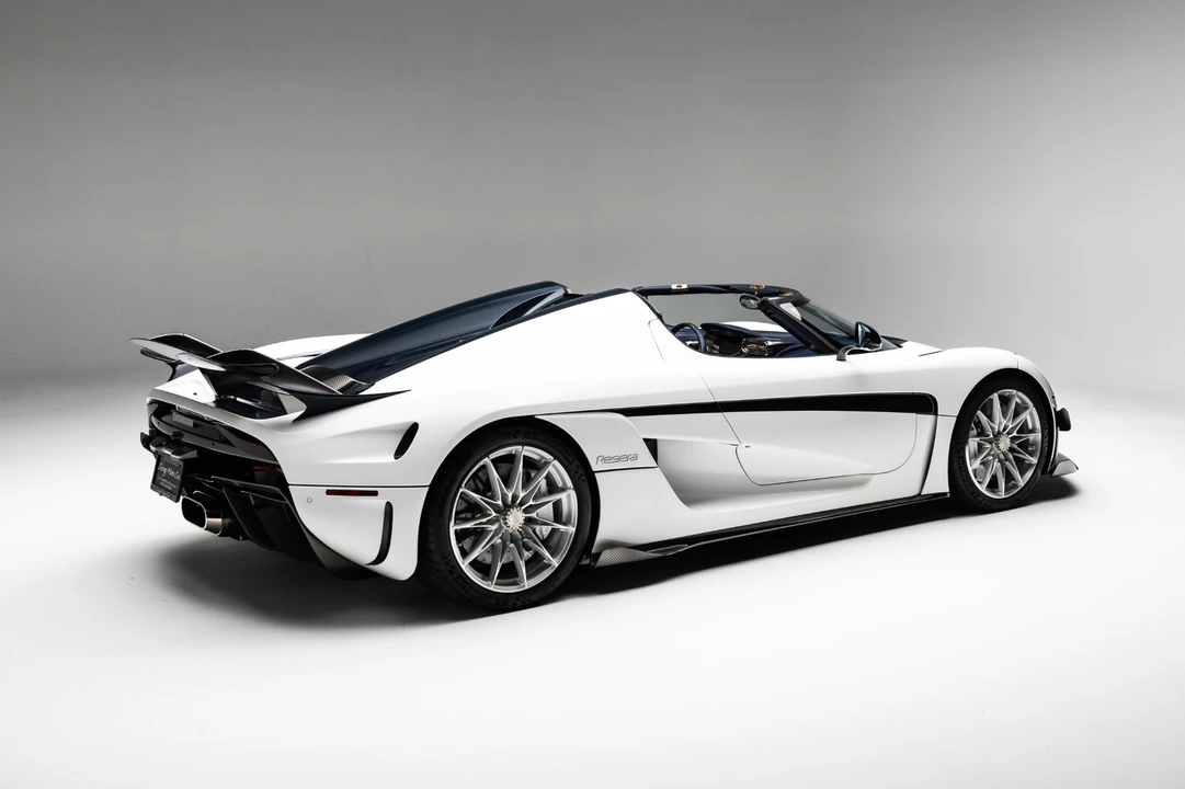 2021 Koenigsegg Regera - Image 11 of 31