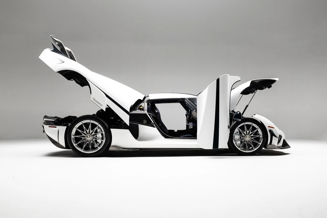 2021 Koenigsegg Jesko - Image 15 of 31