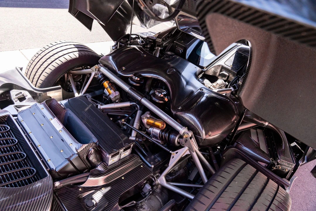2021 Koenigsegg Regera - Image 16 of 31