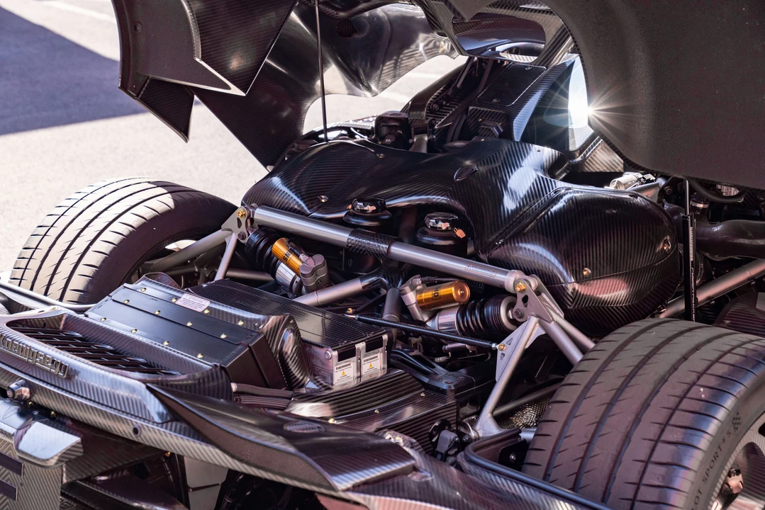 2021 Koenigsegg Regera - Image 14 of 31