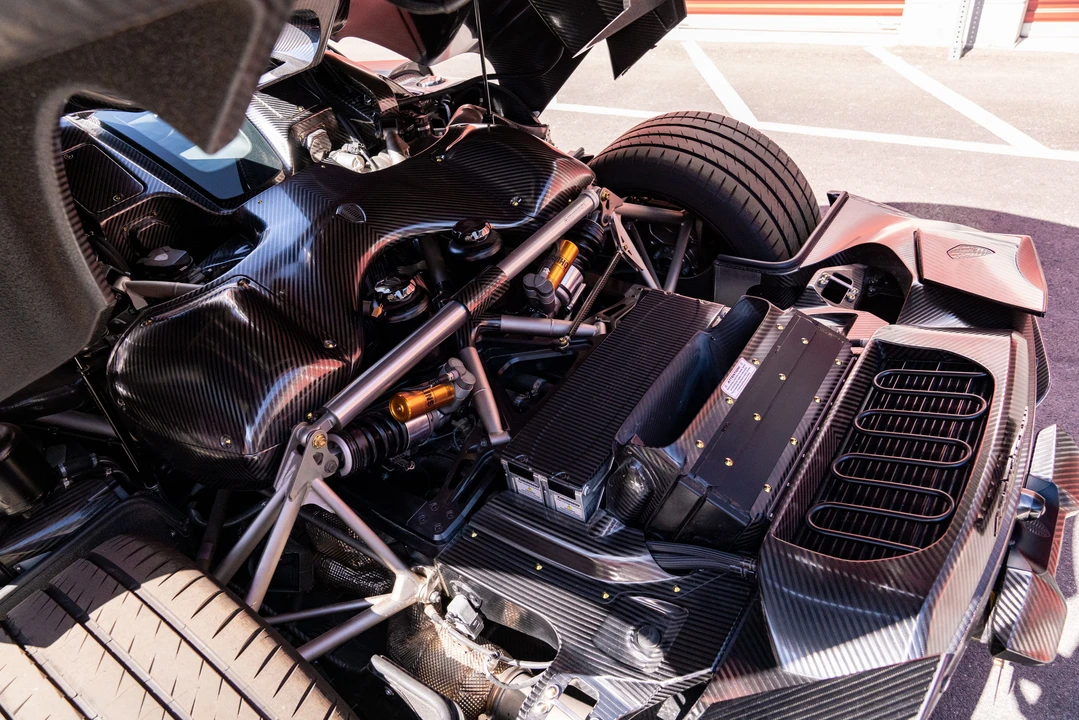 2021 Koenigsegg Regera - Image 24 of 31