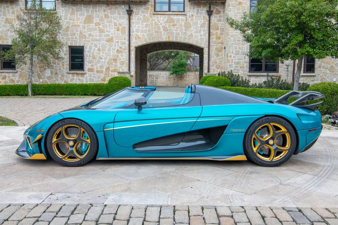 2021 Koenigsegg Regera - Image 22 of 31