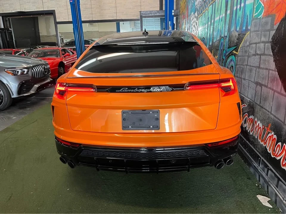 2021 Lamborghini Urus - Image 5 of 10
