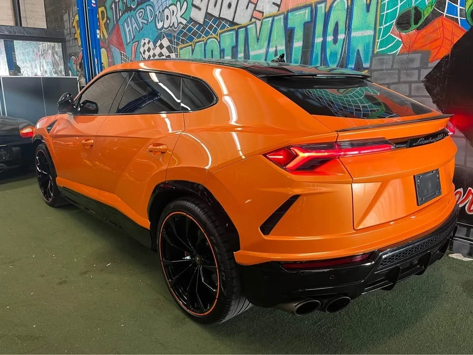 2021 Lamborghini Urus - Image 4 of 10