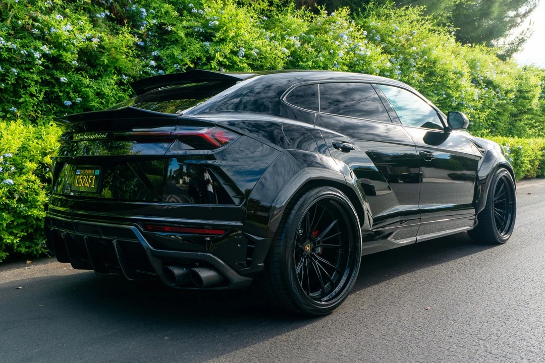 2021 Lamborghini Urus - Image 28 of 31