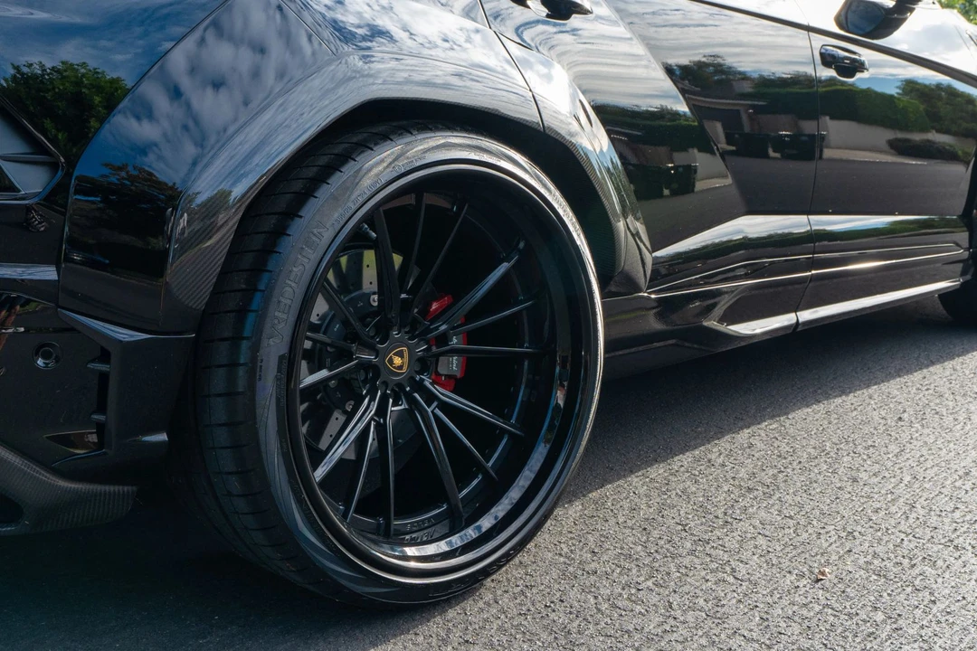 2021 Lamborghini Urus - Image 3 of 31