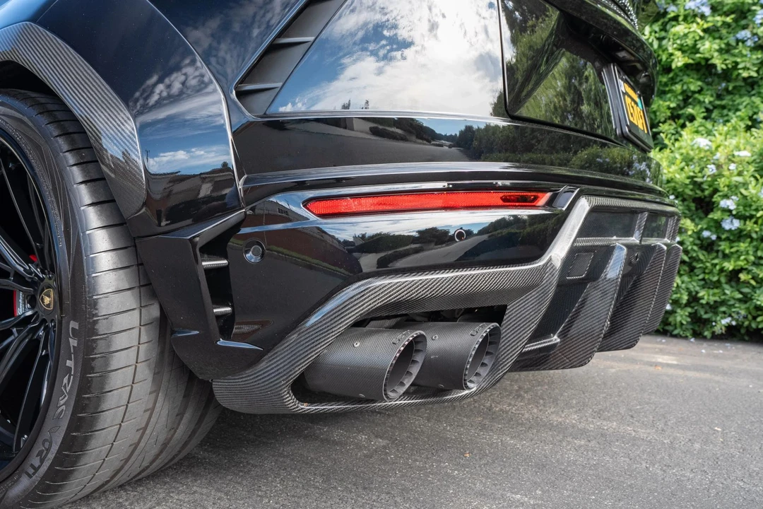 2021 Lamborghini Urus - Image 19 of 31