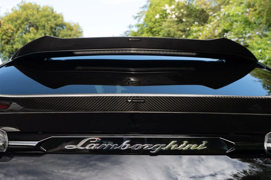 2021 Lamborghini Urus - Image 23 of 31