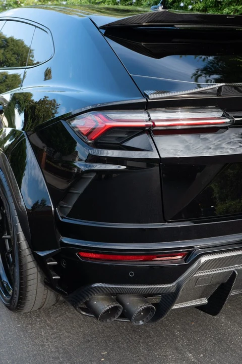 2021 Lamborghini Urus - Image 24 of 31