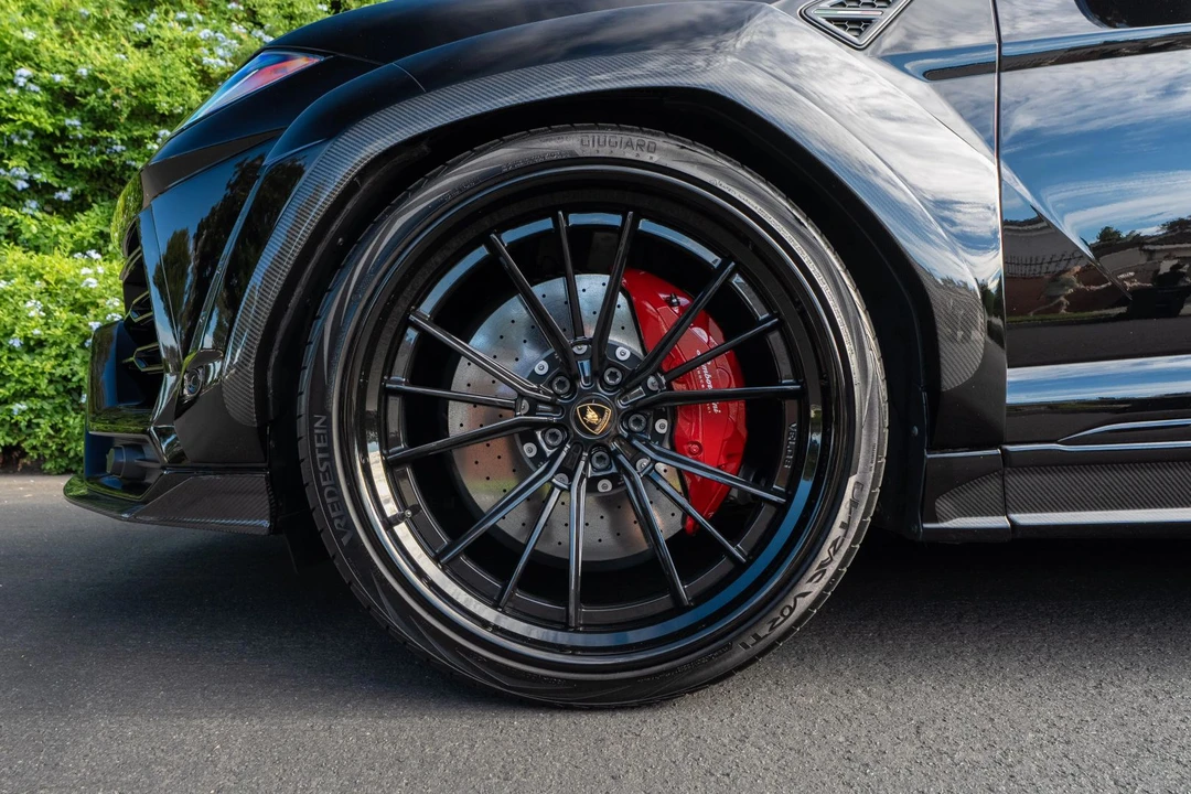 2021 Lamborghini Urus - Image 16 of 31