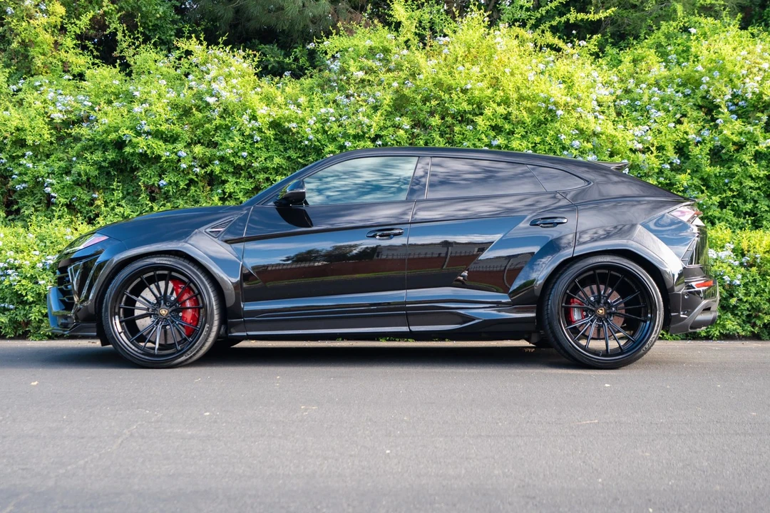 2021 Lamborghini Urus - Image 4 of 31