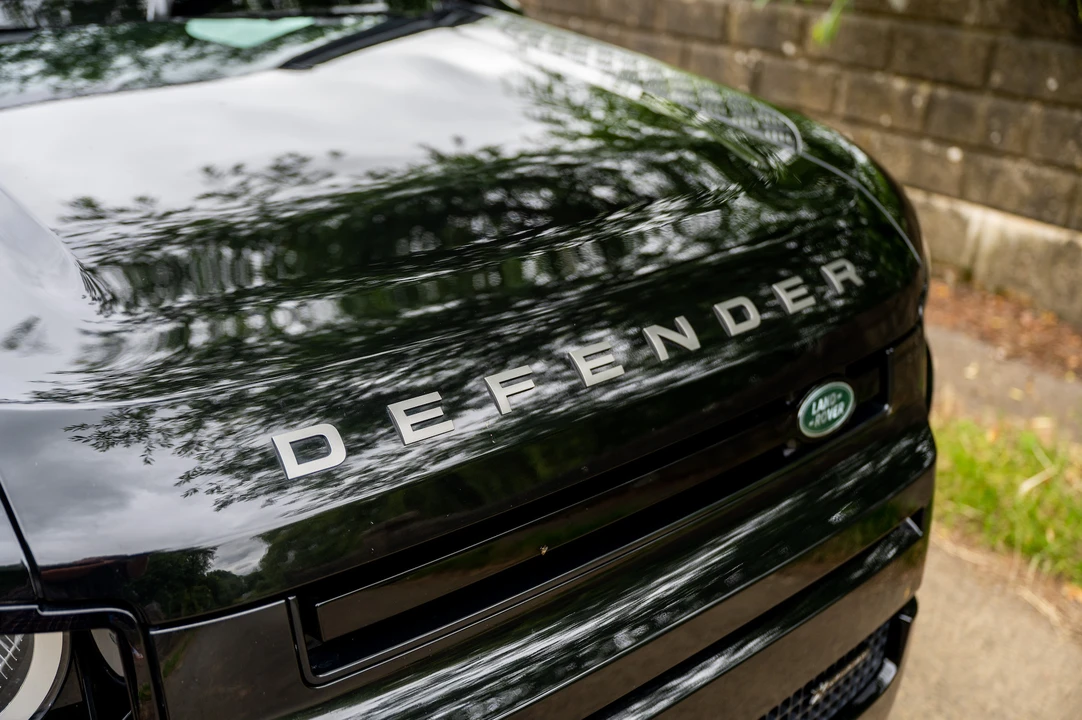 2021 Land Rover Defender 110 - Image 22 of 31