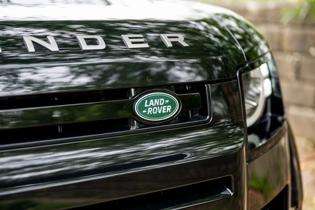 2021 Land Rover Defender 110 - Image 27 of 31