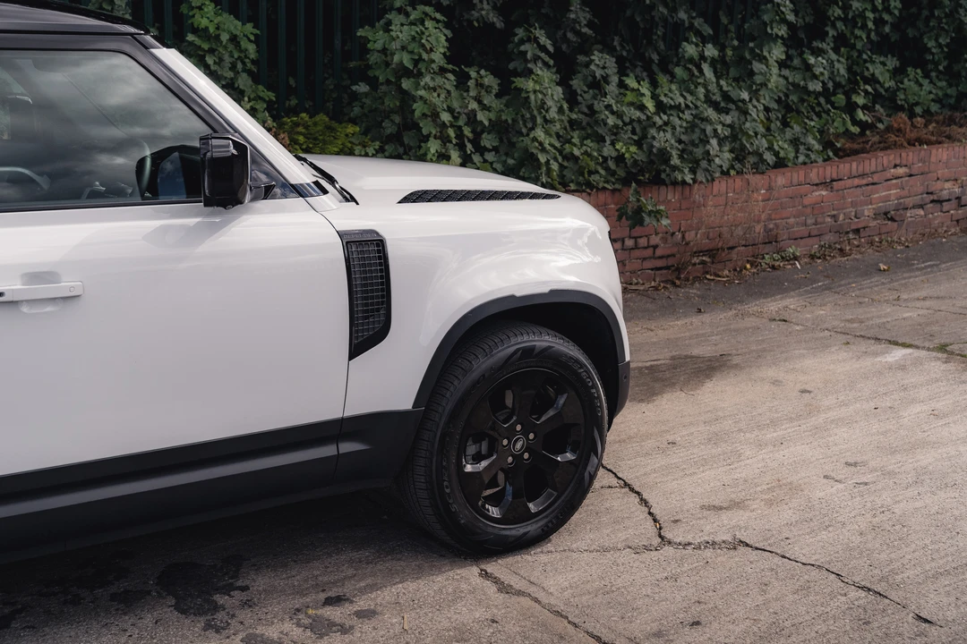 2021 Land Rover Defender L663 - Image 20 of 31