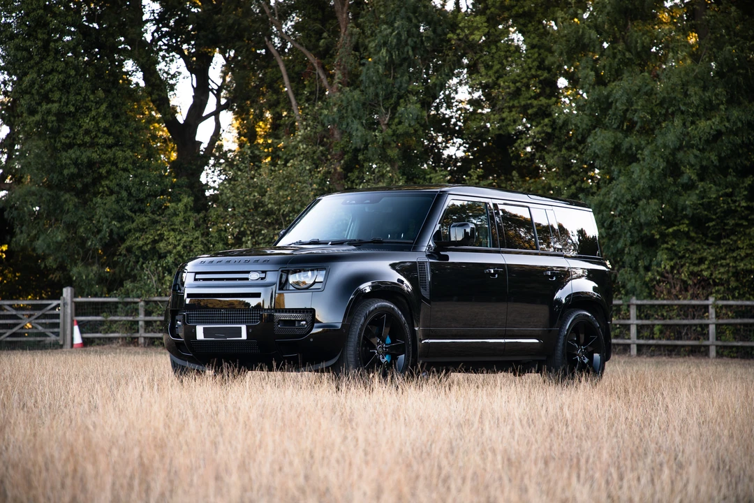 2021 Land Rover Defender 110 - Image 18 of 31