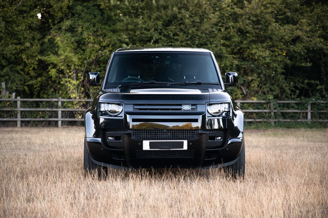 2021 Land Rover Defender 110 - Image 11 of 31