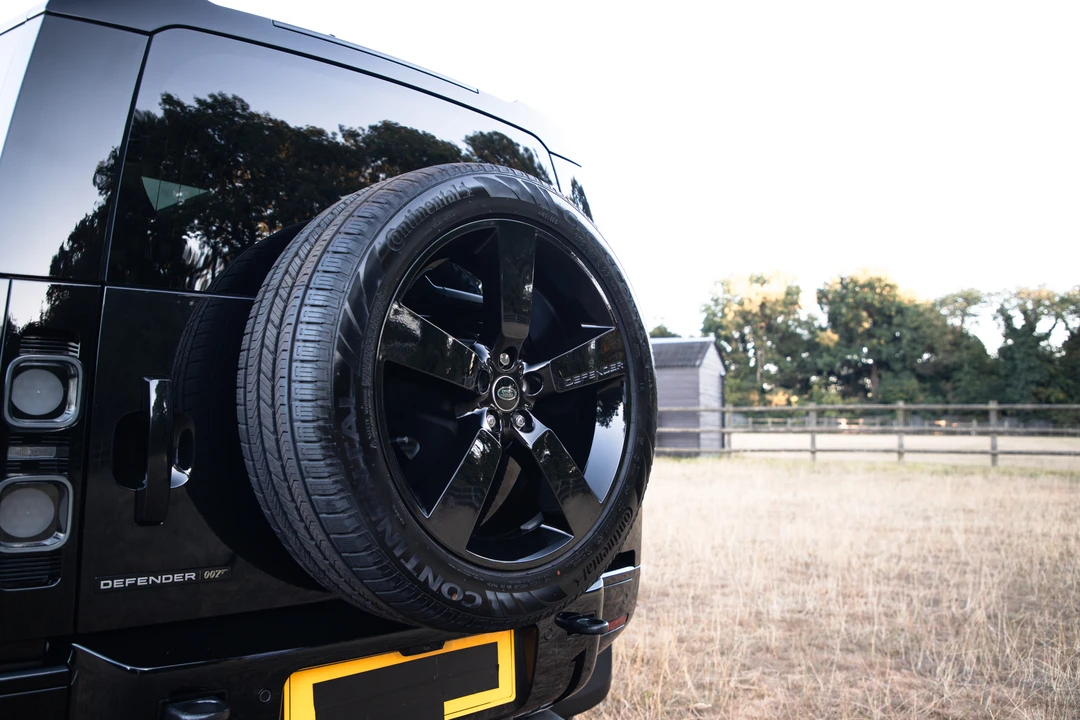 2021 Land Rover Defender 110 - Image 31 of 31