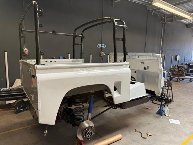 2021 Land Rover Defender L663 - Image 8 of 16