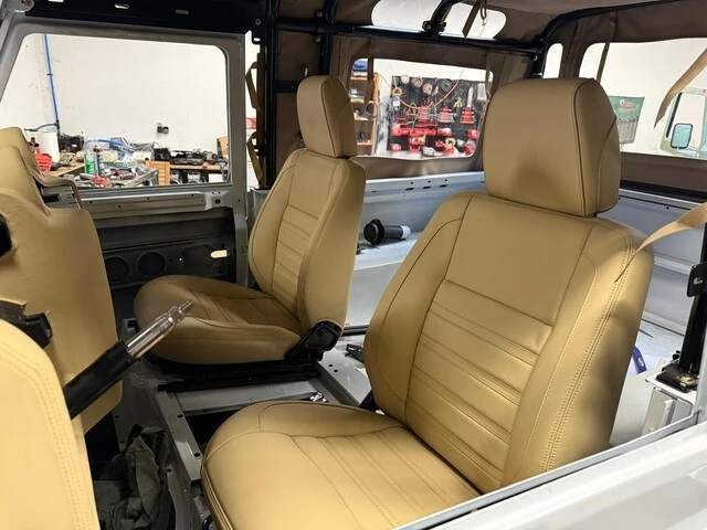 2021 Land Rover Defender L663 - Image 15 of 16
