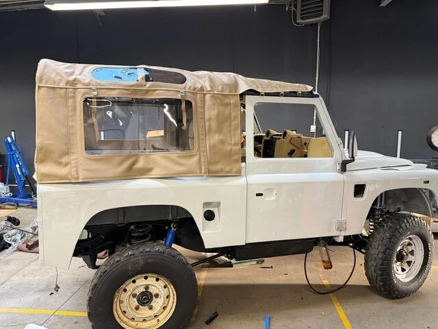 2021 Land Rover Defender L663 - Image 10 of 16