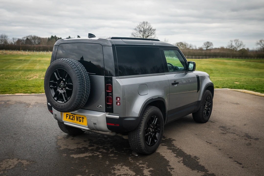 2021 Land Rover Defender 90 - Image 6 of 31