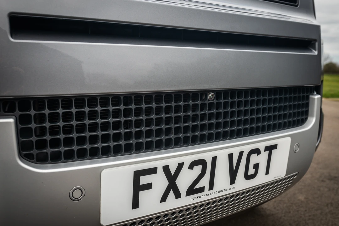 2021 Land Rover Defender 90 - Image 22 of 31