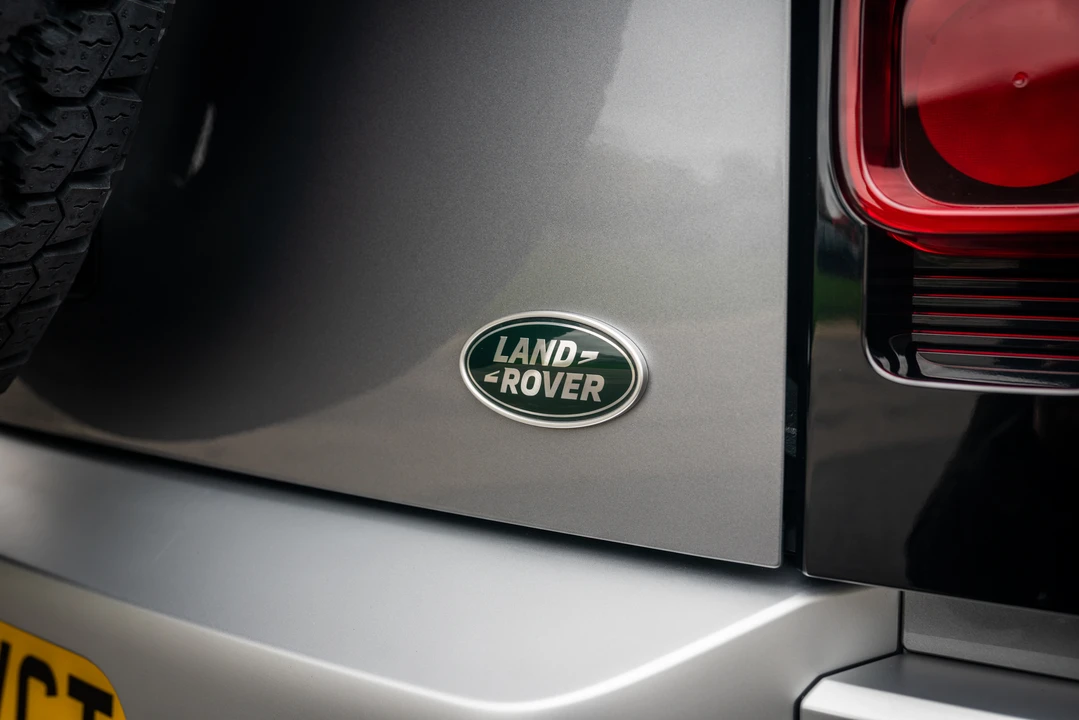2021 Land Rover Defender 90 - Image 30 of 31