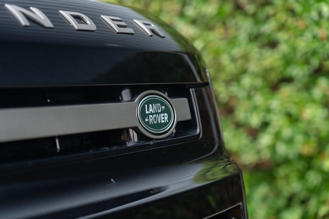 2021 Land Rover Defender 90 - Image 21 of 31