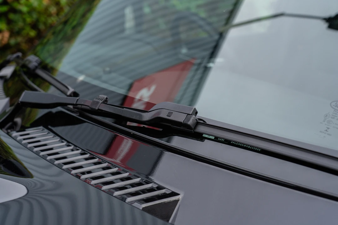 2021 Land Rover Defender 90 - Image 30 of 31