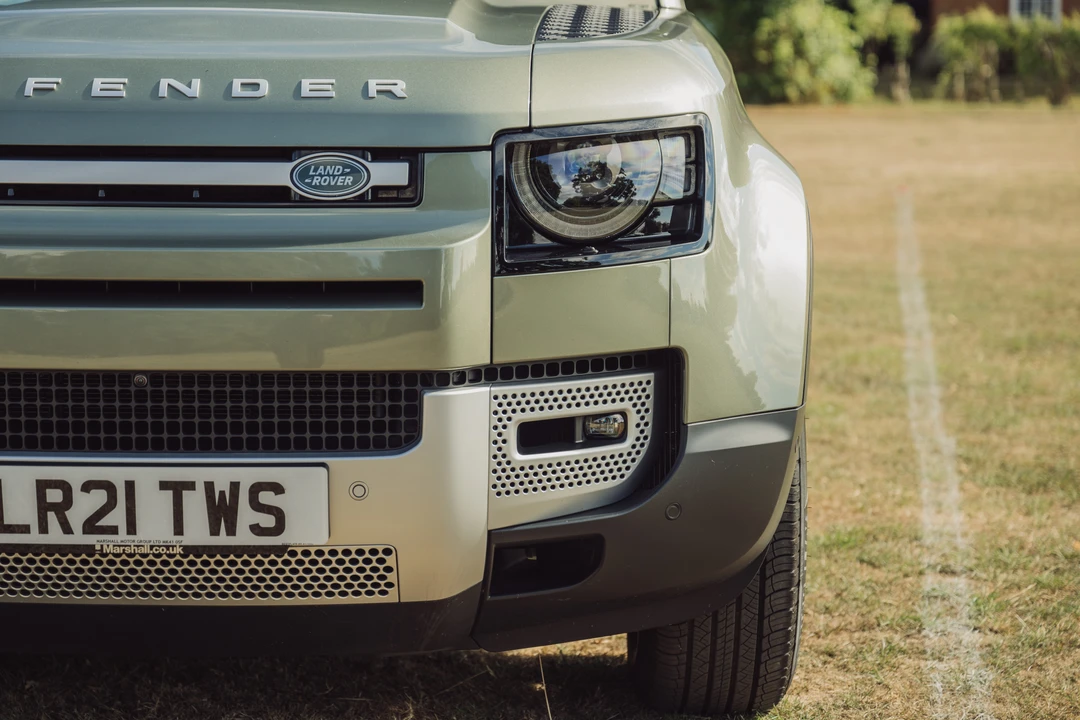 2021 Land Rover Defender 90 - Image 21 of 31